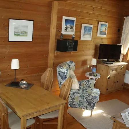 - Finnish Semi-detached House With Sauna And Fireplace - No 1 Nyaraló *